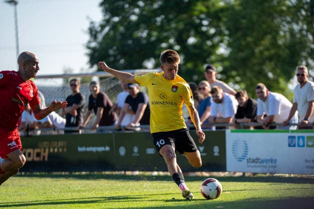 Lukas Stoppel, SG Sonnenhof Großaspach, 10, SSV Schwäbisch Hall vs. SG Sonnenhof Großaspach, Soccer, WFV Cup, 3rd Round, August 11, 2026, Schwäbisch Hall, Baden-Württemberg, Germany Copyright: xkolbert-press PhilipxZieglerx