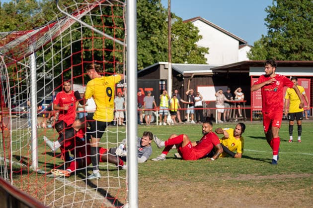 Marlon Fass of SG Sonnenhof Großaspach scores the 0-2 goal in the 9th minute; SSV Schwäbisch Hall vs. SG Sonnenhof Großaspach, Soccer, WFV Cup, 3rd Round, August 11, 2026, Schwäbisch Hall, Baden-Württemberg, Germany Copyright: xkolbert-press PhilipxZieglerx