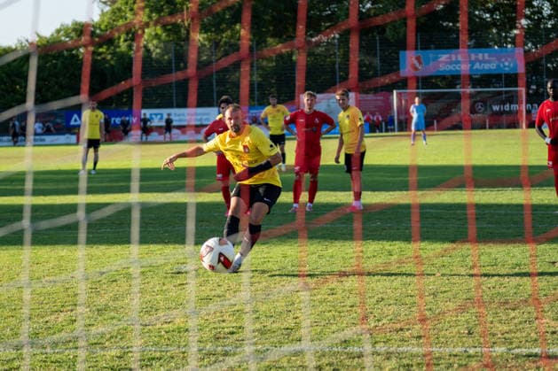Fabian Eisele of SG Sonnenhof Großaspach, 23, scores the 0-3 goal on a handball penalty kick, SSV Schwäbisch Hall vs. SG Sonnenhof Großaspach, Soccer, WFV Cup, 3rd Round, August 11, 2026, Schwäbisch Hall, Baden-Württemberg, Germany Copyright: xkolbert-press PhilipxZieglerx