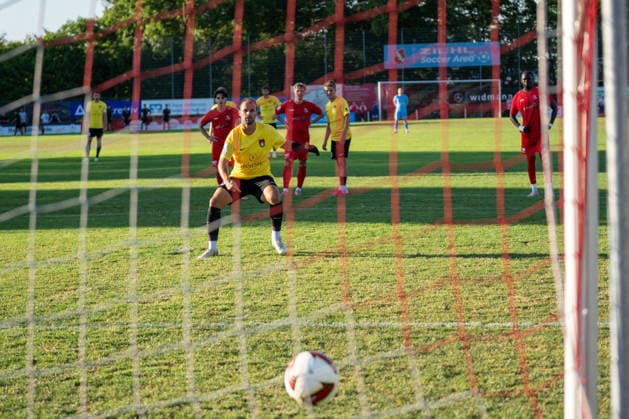 Fabian Eisele of SG Sonnenhof Großaspach, 23, scores the 0-3 goal on a handball penalty kick, SSV Schwäbisch Hall vs. SG Sonnenhof Großaspach, Soccer, WFV Cup, 3rd Round, August 11, 2026, Schwäbisch Hall, Baden-Württemberg, Germany Copyright: xkolbert-press PhilipxZieglerx