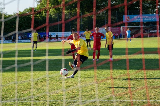 Fabian Eisele of SG Sonnenhof Großaspach, 23, scores the 0-3 goal on a handball penalty kick, SSV Schwäbisch Hall vs. SG Sonnenhof Großaspach, Soccer, WFV Cup, 3rd Round, August 11, 2026, Schwäbisch Hall, Baden-Württemberg, Germany Copyright: xkolbert-press PhilipxZieglerx