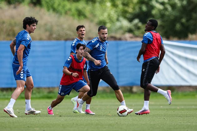 Falko Michel M, 1 FC Magdeburg, 21, against (from left) Anselmo Garcia Mac Nulty, 1 FC Magdeburg, 3, Doyoung Yoon, 1 FC Magdeburg, 27, Pierre Nadjombe 1 FC Magdeburg, 28, 2. Bundesliga, 2026–2027 season, 1 FC Magdeburg training at the Avnet Arena in Magdeburg, soccer, man, men, Germany, August 11, 2026