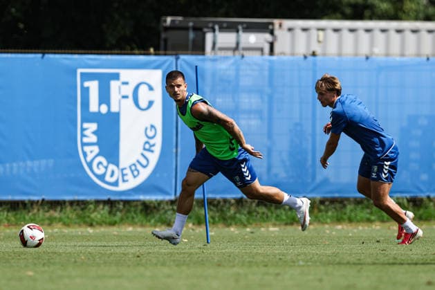 Mateusz Zukowski (1 FC Magdeburg, 22) vs. Magnus Baars (1 FC Magdeburg, 35) – 2. Bundesliga, 2026–2027 season – 1 FC Magdeburg training at the Avnet Arena in Magdeburg – soccer, man,Men, Germany, August 11, 2026