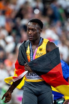 August 11, 2026, GBR, Track and Field, 2026 European Championships, Evening Session, Day 2, Birmingham: Owen Ansah of Germany celebrates his third-place finish and bronze medal in the men’s 100-meter dash final at Alexander Stadium in Birmingham, England, United Kingdom Copyright: xNordphoto Memmlerx