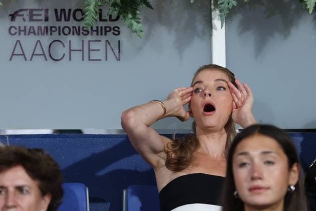 Singer Yvonne Catterfeld is cheering from the stands at the Opening Ceremony, AACHEN FEI World Championships 2026, World Festival of Equestrian Sports, 2026 World Equestrian Games, Aachen 2026, Welcome Home 2026, Aachen Soers, August 11–23, 2026, Equestrian Sports, August 11, 2026, Aachen Soers, Germany