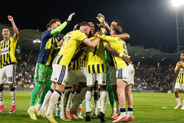 Talisca, Kerem Akturkoglu, Marco Asencio, Mason Greenwood, N Golo Kante, Matteo Guendouzi, Archie Brown, Nathan Ake, Milan Skriniar, Nelson Semedo, Mert Gunok, Mert Muldur, Fred, Oguz Aydın, Ismail Yuksek, Vedat Muriqi, Ismail Kartal seen during UEFA Champions League third round qualifying game between teams of SK Sturm Graz and Fenerbahce SK (Maciej Rogowski Ball Raw Images) Graz Dalymount Park Austria Copyright: xMaciejxRogowskix sturmfenerbahce2627_2-77