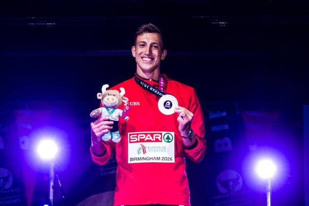 European Athletics Championships, Birmingham, August 11, 2026 BIRMINGHAM, UNITED KINGDOM AUGUST 11 Simon Ehammer of Switzerland with his silver medal at the medal ceremony for the men s long jump on August 11, 2026, in Birmingham, United Kingdom Copyright: xBEAUTIFULxSPORTS UlfxSchillerx