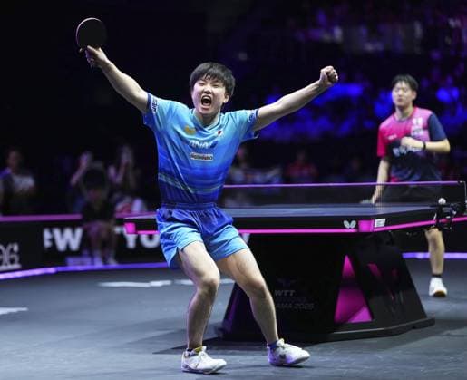 Table tennis, Tischtennis WTT Champions Japan s Tomokazu Harimoto celebrates after beating South Korea s Oh Jun Sung in the men s singles final at the WTT Champions Yokohama table tennis event in Yokohama, eastern Japan, on Aug. 9, 2026.  A14AA0005625462P