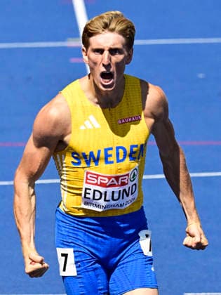 The image is included in the SPORTS PACKAGE. For others PAYMENT IMAGE.