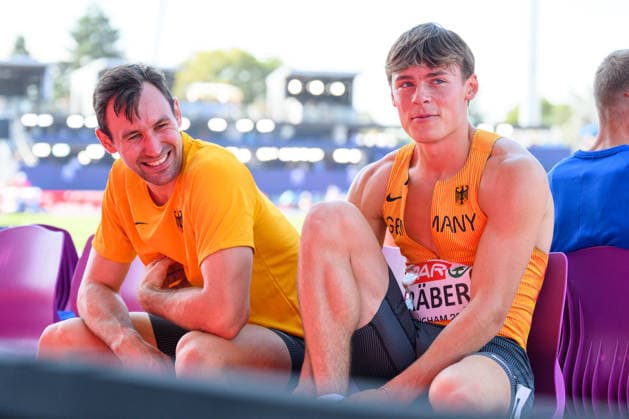 BIRMINGHAM, GREAT BRITAIN - August 12: Niklas Kaul (Germany) and Amadeus Gräber (Germany) together on the the bench during the decathlon long jump competition during the European Athletics Championships 2026 at Alexander Stadium in Birmingham, Great Britain (Photo by Sven Beyrich Sports Press Photo) Copyright: xSvenxBeyrich SportsxPressxPhotox Sportspressphoto_SPR204536