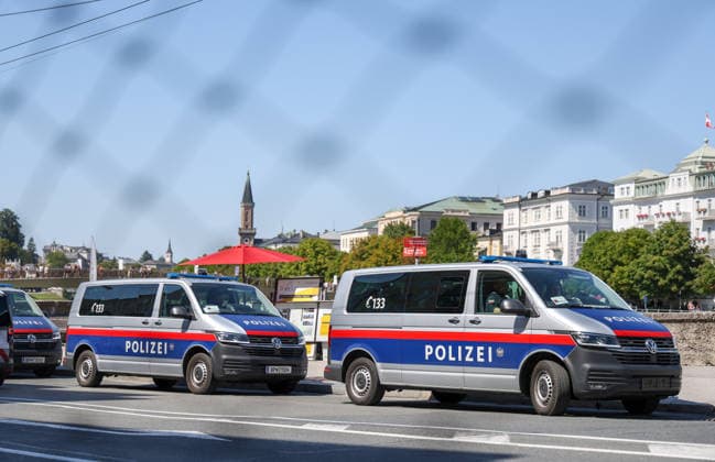 Austria Soccer UEFA Super Cup 2026, Final, Paris Saint-Germain vs. Aston Villa FC, Salzburg: Austrian police emergency vehicles will be on standby in downtown Salzburg on the day of the 2026 UEFA Super Cup Final between Paris Saint-Germain and Aston Villa FC. Enhanced security measures will be in place for the international soccer event, including the Fan Festival and the downtown area. Copyright: xAymanxAlahmedx