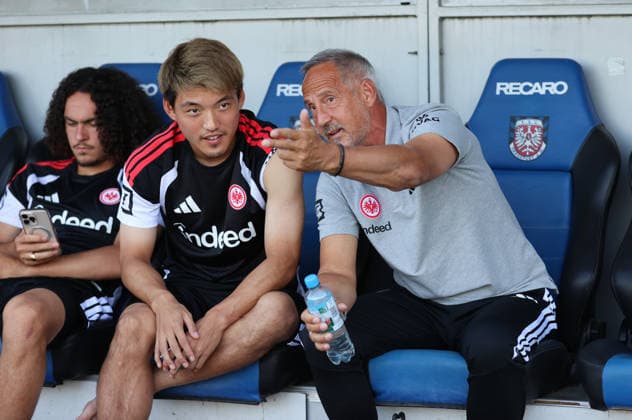 August 12, 2026, Soccer Friendly Match, FSV Frankfurt vs. Eintracht Frankfurt, from left: Ritsu Doan of Eintracht Frankfurt and coach Adi Hütter of Eintracht Frankfurt in conversation; Hütter is giving instructions. DFL and DFB regulations prohibit any use of photographs as image sequences and or quasi-video. xdcx Copyright: HMBxMedia Claus