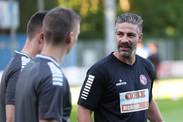August 12, 2026, Soccer, Men s, Regionalliga Nord, Matchday 16, FC Eintracht Norderstedt vs. BSV Kickers Emden Coach Özden Kocadal, FC Eintracht Norderstedt