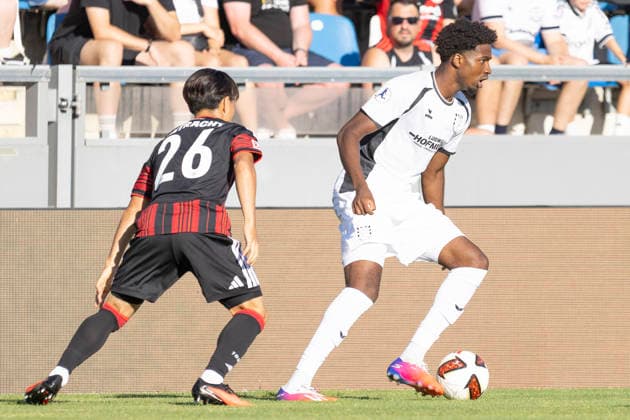 Friendly Match: FSV Frankfurt vs. Eintracht Frankfurt, August 12, 2026; Keita Kosugi (Eintracht Frankfurt) 26, Mohamed Akhouji (FSV Frankfurt) 29; FSV Frankfurt vs. Eintracht Frankfurt, Frankfurt, BBBank Arena, August 12, 2026 Copyright: xBEAUTIFULxSPORTS Gawlikx