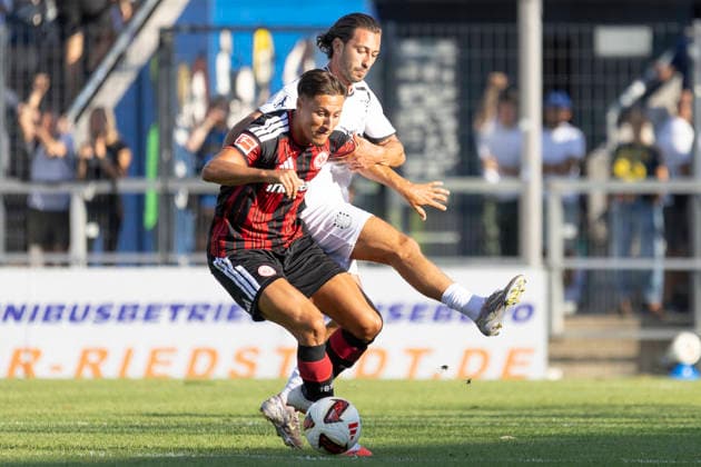 Friendly Match: FSV Frankfurt vs. Eintracht Frankfurt, August 12, 2026. Younes Ebnoutalib (Eintracht Frankfurt, No. 11) battles for the ball with Giorgio del Vecchio (FSV Frankfurt, No. 8). FSV Frankfurt vs. Eintracht Frankfurt, Frankfurt, BBBank Arena, August 12, 2026 Copyright: xBEAUTIFULxSPORTS Gawlikx