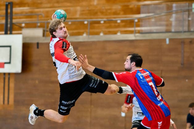 Bietigheim HBL 26 27 SG BBM Bietigheim Pfadi Winterthur Daniel Parkomenko Winterthur, Dominik Claus Bietigheim Bietigheim Bissingen Halle am Viadukt Baden-Württemberg Germany