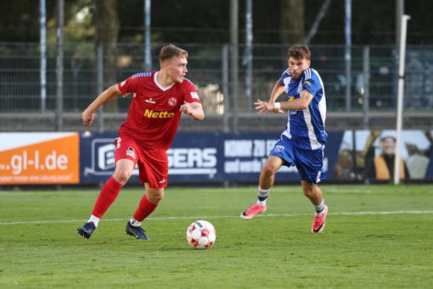 Soccer I Men s I 2026–2027 Season I Regionalliga Nord I Matchday 3 I Eintracht Norderstedt vs. BSV Kickers Emden I August 12, 2026 Lukas Krüger 9, FC Eintracht Norderstedt Bogdan Shubin 8, BSV Kickers Emden, Edmund Plambeck Stadium, Norderstedt, Schleswig-Holstein, Germany Copyright: xLobeca RalfxHomburgx
