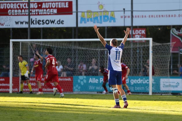 Soccer I Men s I 2026–2027 Season I Regionalliga Nord I Matchday 3 I Eintracht Norderstedt vs. BSV Kickers Emden I August 12, 2026 Matti Tjaden 11, BSV Kickers Emden Celebrates Too Soon at the Edmund Plambeck Stadium in Norderstedt, Schleswig-Holstein, Germany Copyright: xLobeca RalfxHomburgx