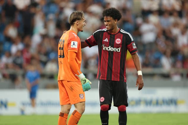 August 12, 2026, Soccer friendly match, FSV Frankfurt vs. Eintracht Frankfurt, from left: goalkeeper Louis Held (FSV Frankfurt) and Malik Pimpong (Eintracht Frankfurt). DFL and DFB regulations prohibit any use of photographs as image sequences and or quasi-video. xdcx Copyright: HMBxMedia Claus