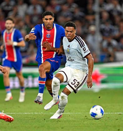 August 12, 2026, Soccer: 2026 UEFA Super Cup Final in Salzburg, Austria; Paris Saint-Germain vs. Aston Villa at the Red Bull Arena in Wals near Salzburg. From left: Achraf Hakimi (Paris Saint-Germain) vs. George Hemmings (Aston Villa).