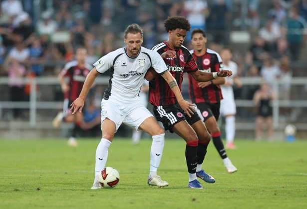 August 12, 2026, Soccer friendly match, FSV Frankfurt vs. Eintracht Frankfurt, from left: Lukas Gottwalt (FSV Frankfurt), Malik Pimpong (Eintracht Frankfurt). DFL and DFB regulations prohibit any use of photographs as image sequences and or quasi-video. xdcx Copyright: HMBxMedia Claus