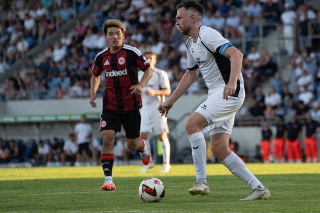 August 12, 2026, xhfmx, Soccer Friendly Match, FSV Frankfurt vs. Eintracht Frankfurt, Ritsu Doan (left), Eintracht Frankfurt, 20, Tim Weißmann, FSV Frankfurt, 4 DFL DFB REGULATIONS PROHIBIT ANY USE OF PHOTOGRAPHS AS IMAGE SEQUENCES AND OR QUASI-VIDEO Frankfurt am Main
