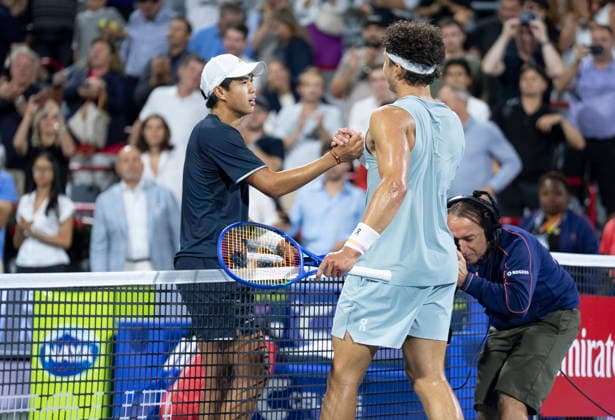 August 12, 2026, Montreal, Pq, Canada: Learner Tien of the United States, left, shakes hands with his compatriot Ben Shelton following his loss during semifinal tennis action at the National Bank Open in Montreal on Wednesday, Aug. 12, 2026. Canada News - August 12, 2026  - ZUMAc35_ 20260812_zaf_c35_099 Copyright: xChristinnexMuschix
