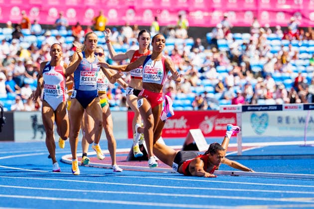 BIRMINGHAM, GREAT BRITAIN - AUGUST 13, 2026 : Audrey WERRO (SUI Switzerland) falls down competing in the 800m semifinals during the European Athletics Championships at Alexander Stadium on August 13, 2026 in Birmingham, Great Britain. Great Britain Copyright: xLeahxKohringx