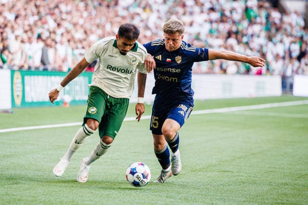 August 13, 2026: Montader Madjed of Hammarby and Oliwier Kwiatkowski of Rakow during the UEFA Conference League qualifying soccer match between Hammarby and Rakow on August 13, 2026 in Stockholm. Photo by Kenta Jönsson, BILDBYRAN COP 210 KJ0361 soccer football fotball UEFA Conference League Conference League Hammarby Rakow bbeng  Copyright: KENTAxJÖNSSON BB260813KJ013