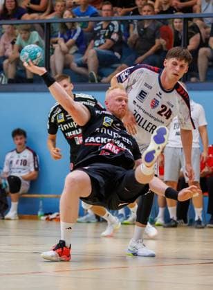 August 13, 2026 Handball Season 2026–2027 Exhibition Game Friendly Match HC Erlangen HCE vs. SG BBM Bietigheim Women s Team xdaxmax Sebastian Firnhaber 18, HC Erlangen HCE Maxim Orlov 24, SG BBM Bietigheim