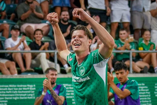 Soccer Switzerland UEFA Conference League 2026–27, Qualifying Round, Round 3, Second Leg, August 13, 2026, FC St. Gallen 1879 (Switzerland) vs. Sheriff Tiraspol (Republic of Moldova), Berit Sitter Stadium, St. Gallen, Goal and celebration following Andrin Hunziker’s 3–1 goal for St. Gallen, 9, Joy, Emotions, celebration, facial expressions, emotion, gesture, body language, sponsors, advertising, business, advertising banners, equipment: St. Galler Kantonalbank Copyright: xJOERANxSTEINSIEKx