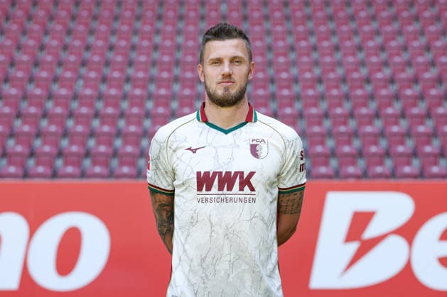 Jeffrey Gouweleeuw, FC Augsburg 1907, Bundesliga 1, Photo Shoot 2026–2027, Player Portraits: Augsburg, Bavaria, Germany Copyright: ximago kolbert-press ChristianxKolbertx