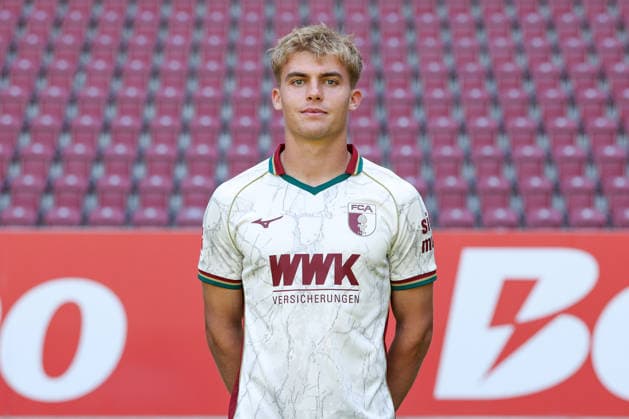 Hennes Behrens, FC Augsburg 1907, Bundesliga 1, Photo Shoot 2026–2027, Player Profiles: Augsburg, Bavaria, Germany Copyright: ximago kolbert-press ChristianxKolbertx