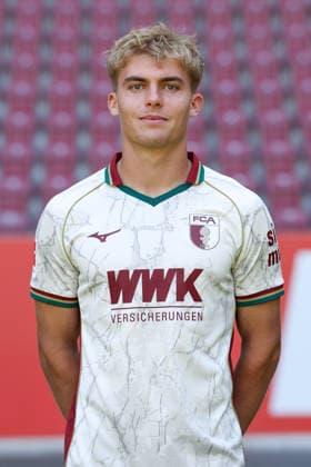 Hennes Behrens, FC Augsburg 1907, Bundesliga 1, Photo Shoot 2026–2027, Player Profiles: Augsburg, Bavaria, Germany Copyright: ximago kolbert-press ChristianxKolbertx