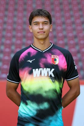 Tom Wisbereit, FC Augsburg 1907, Bundesliga 1, Photo Shoot 2026–2027, Player Profiles: Augsburg, Bavaria, Germany Copyright: ximago kolbert-press ChristianxKolbertx