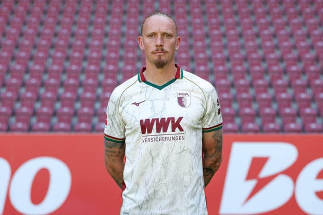 Marius Wolf, FC Augsburg 1907, Bundesliga 1, Photo Shoot 2026–2027, Player Portraits: Augsburg, Bavaria, Germany Copyright: ximago kolbert-press ChristianxKolbertx