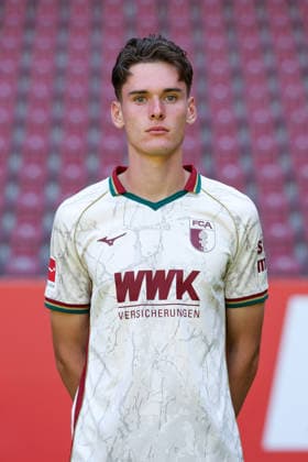 Tim Schnitzer, FC Augsburg 1907, Bundesliga 1, Photo Shoot 2026–2027, Player Portraits: Augsburg, Bavaria, Germany Copyright: ximago kolbert-press ChristianxKolbertx
