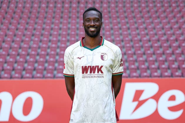 Chrislain Matsima, FC Augsburg 1907, Bundesliga 1, Photo Shoot 2026–2027, Player Portraits: Augsburg, Bavaria, Germany Copyright: ximago kolbert-press ChristianxKolbertx