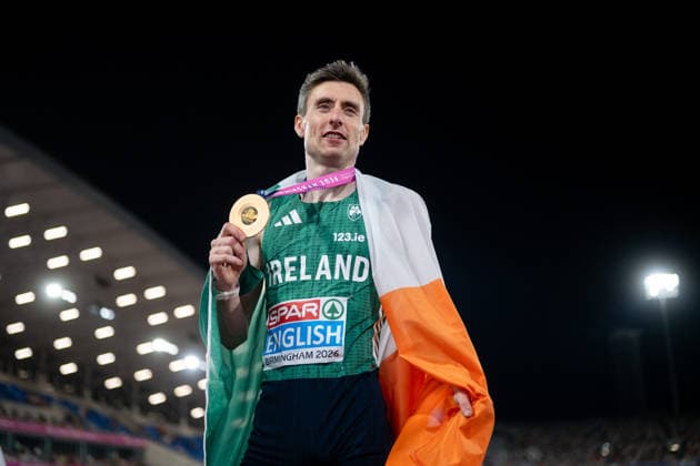 August 13, 2026, GBR, Track and Field, 2026 European Championships, Evening Session, Day 4, Birmingham; Mark English of Ireland celebrates his victory and gold medal, Men s 800 Meters, Final, Alexander Stadium, Birmingham, England, Great Britain Copyright: xNordphoto Memmlerx