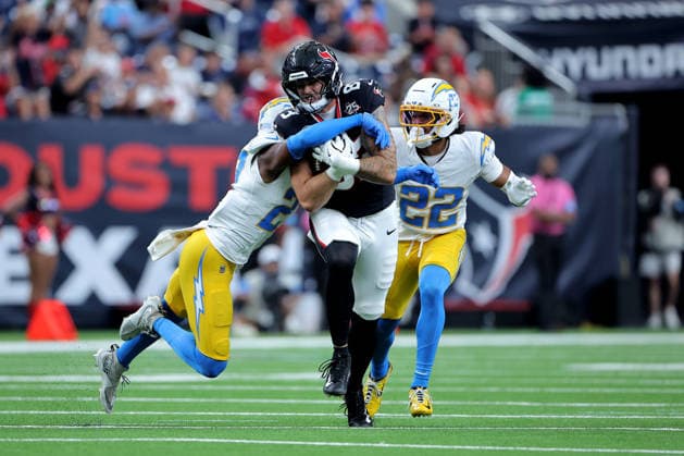 August 13, 2026, Houston, Texas, U.S: Houston Texans tight end Marlin Klein (83) is tackled from behind after a catch against the Los Angeles Chargers during the first quarter at Reliant Stadium in Houston, TX on August 13, 2026. Houston U.S - ZUMAw137 20260813_aap_w137_015 Copyright: xErikxWilliamsx