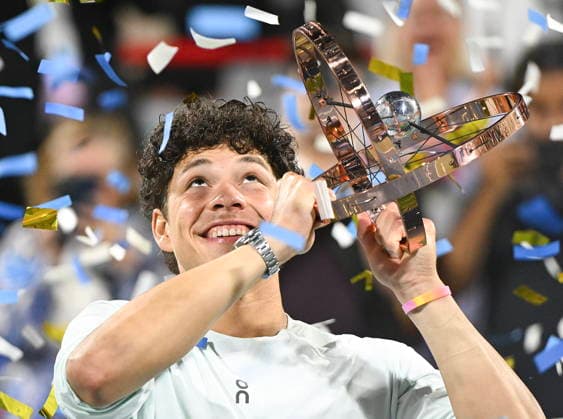 Tennis, ATP tournament in Montreal, final, Shelton v Nakashima