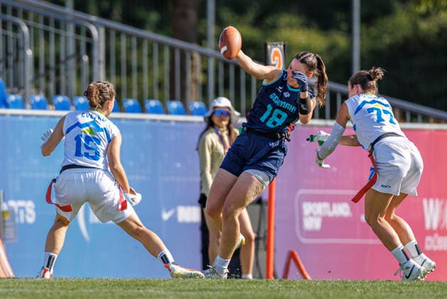 Germany GER vs. Slovenia SLO, Day 2 Women s Division at the IFAF Flag Football Championships Düsseldorf 2026, August 14, 2026, Düsseldorf, Germany, Aug. 14, 2026 Iza Cvetko (SLO) 15, Nora Cermak (GER) 18, and Kaja Koncilija (SLO) 77 during the match between Germany (GER) and Slovenia (SLO) on the second day of the Women’s IFAF Flag Football World Championships at the Bezirkssportanlage Düsseldorf Garath Copyright: xBEAUTIFULxSPORTS B.Hoffmannx