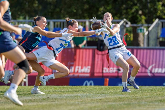 Germany GER vs. Slovenia SLO, Day 2 Women s Division at the IFAF Flag Football Championships Düsseldorf 2026, August 14, 2026, Düsseldorf, Germany, Aug. 14, 2026 Hannah Charlotte Bahn (GER 11), Kaja Koncilija (SLO 77), and Tia Govejöek (SLO 28) during the match between Germany (GER) and Slovenia (SLO) on the second day of the Women’s IFAF Flag Football World Championships at the Bezirkssportanlage Düsseldorf Garath Copyright: xBEAUTIFULxSPORTS B.Hoffmannx