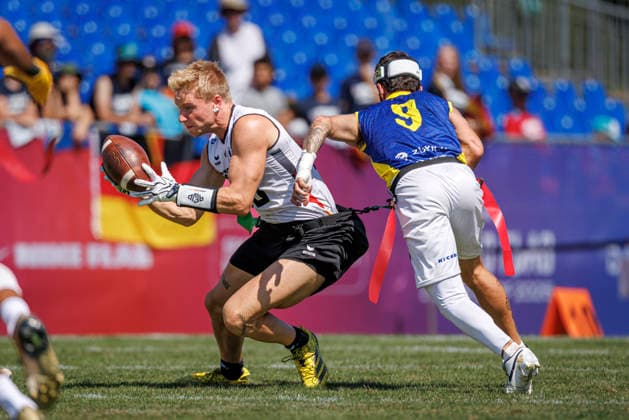 Germany GER vs. Brazil BRA, Day 2 Men s Division at the IFAF Flag Football Championships Düsseldorf 2026, August 14, 2026, Düsseldorf, Germany, Aug. 14, 2026 Ben Fröhlich (GER) 10 and Rhuan Pablo Carvalho de Oliveira Lima (BRA) 9 during the match between Germany (GER) and Brazil (BRA) on the second day of the Men’s IFAF Flag Football World Championships at the Bezirkssportanlage Düsseldorf Garath Copyright: xBEAUTIFULxSPORTS B.Hoffmannx