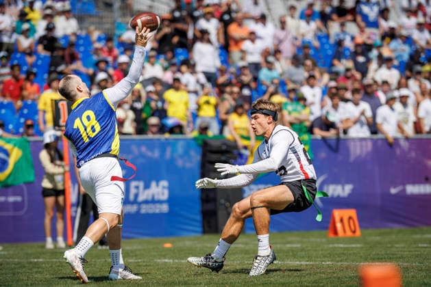 Germany GER vs. Brazil BRA, Day 2 Men s Division at the IFAF Flag Football World Championships Düsseldorf 2026, August 14, 2026, Düsseldorf, Germany, Aug. 14, 2026 Edson Silva de Albuquerque Melo (BRA, 18) and Ramon Emanuel Seifert (GER, 25) during the match between Germany (GER) and Brazil (BRA) on the second day of the Men’s IFAF Flag Football World Championships at the Bezirkssportanlage Düsseldorf Garath Copyright: xBEAUTIFULxSPORTS B.Hoffmannx