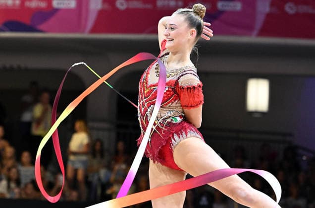 August 14, 2026, xhbx, 2026 Rhythmic Gymnastics World Championships, from left: Tara Dragas, Italy, ribbon. DFL and DFB regulations prohibit any use of photographs as image sequences and or quasi-video. Frankfurt am Main