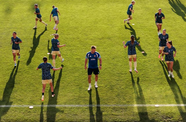 August 14, 2026: Djurgarden players warm up ahead of the Damallsvenskan soccer match between Växjö DFF and Djurgarden on August 14, 2026, in Växjö  Copyright: JONASxLJUNGDAHL BB260814JO003