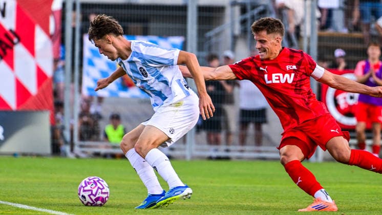 August 14, 2026, GER, Soccer, Men s, Bavarian Regional League, FC Memmingen vs. TSV 1860 Munich; Emre Erdogan (Munich), 19; Lukas Rietzler (Memmingen), 29; Memmingen, at ArenaPark, Bavaria, Germany Copyright: xNordphotox xHafnerx