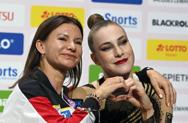August 14, 2026, xhbx, 2026 Rhythmic Gymnastics World Championships, from left: Coach Julija Raskina, Darja Varfolomeev Germany Cologne DFL DFB REGULATIONS PROHIBIT ANY USE OF PHOTOGRAPHS AS IMAGE SEQUENCES AND OR QUASI-VIDEO Frankfurt am Main