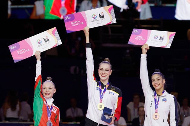 Medal ceremony for the individual all-around final at the 2026 Rhythmic Gymnastics World Championships in Frankfurt am Main, Germany, on August 14, 2026 (from left): Stiliana Nikolova of Bulgaria, bronze, Darja Varfolomeev of Germany, gold, and Sofia Raffaeli of Italy, silver, with their medals and Olympic qualification tickets. Medal ceremony for the individual all-around final at the 2026 Rhythmic Gymnastics World Championships in Frankfurt am Main, Germany, on August 14, 2026; from left to right: Stiliana Nikolova of Bulgaria (bronze), Darja Varfolomeev of Germany (gold), and Sofia Raffaeli of Italy (silver), with their medals and Olympic qualification tickets Copyright: HMBxMedia xHeikoxBecker